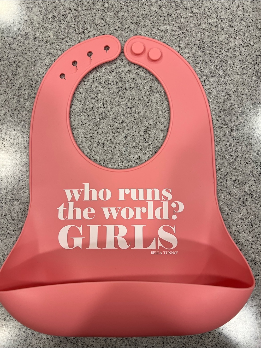 Bella Tunno “Who Runs the World? Girls!” Pink Silicone Wonder Bib 💕